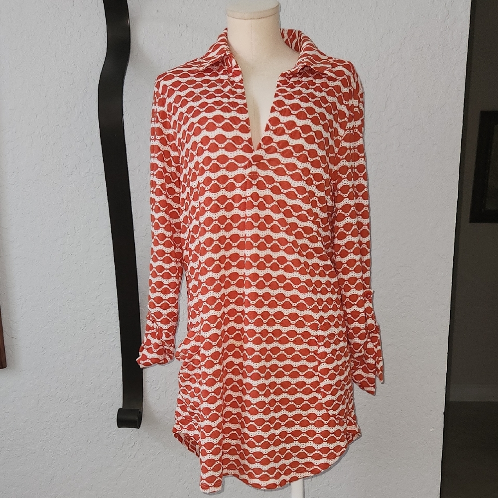 🚨For Cynthia Vibrant Orange and White Beachwear Top🚨
